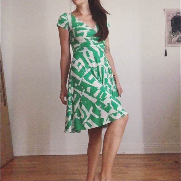Green and white midi summer dress - Picture 4 of 5
